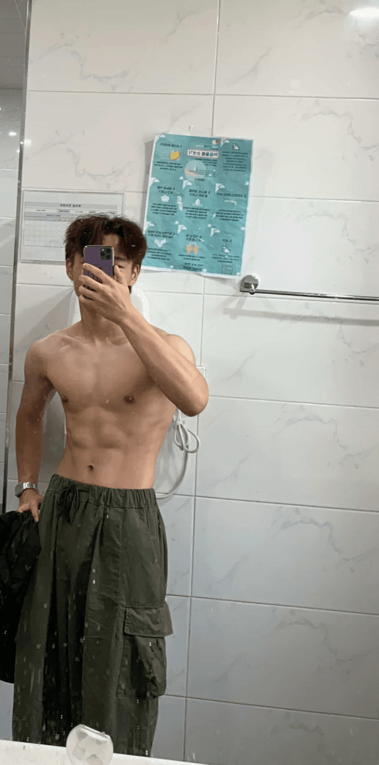 05년생 남자의 헬스 3년동안 몸 변화 이미지 2